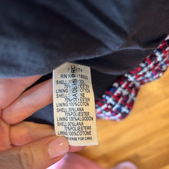 NEW FRNCH tweeded blazer - Picture 5 of 8